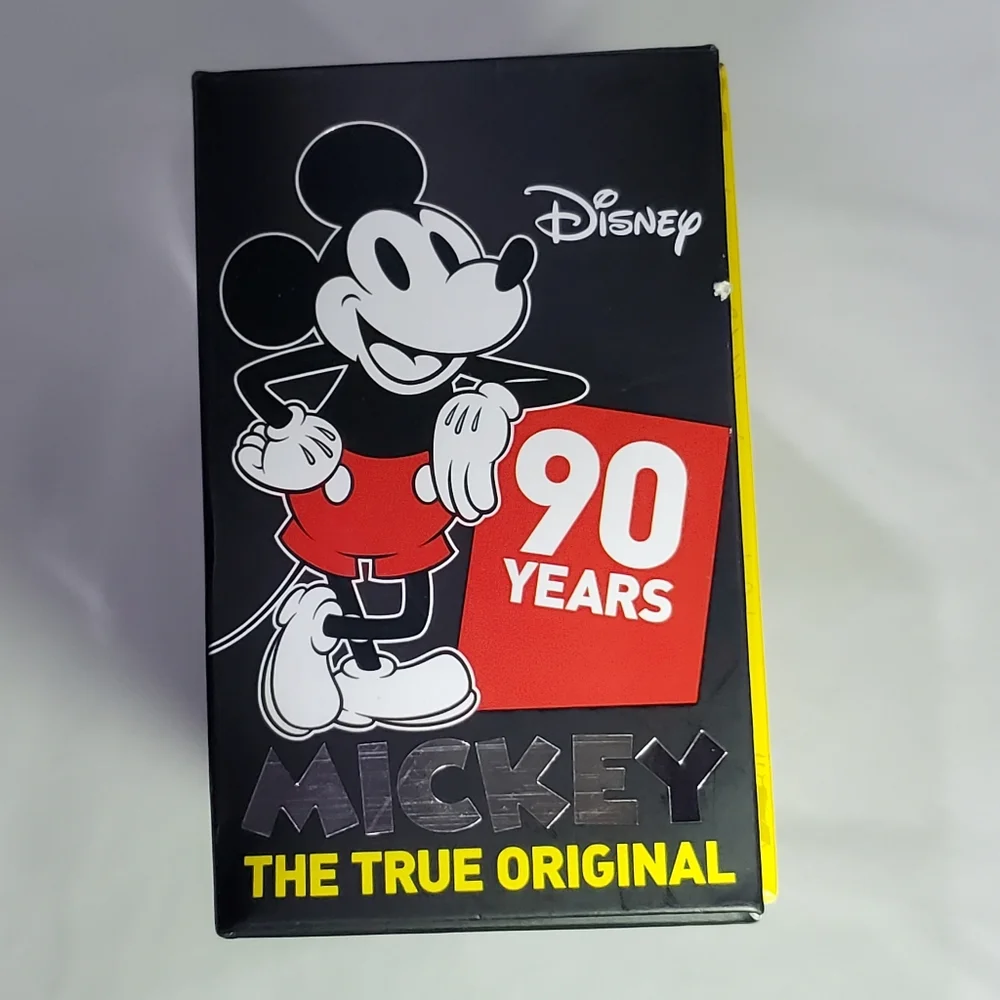 Funko Pop Disney Mickey 90 Years Mickey Mouse Convention Limited Edition *READ